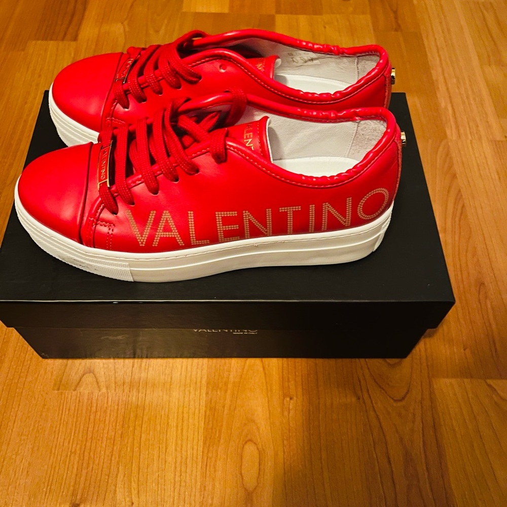 Valentino Sneakers (women’s)